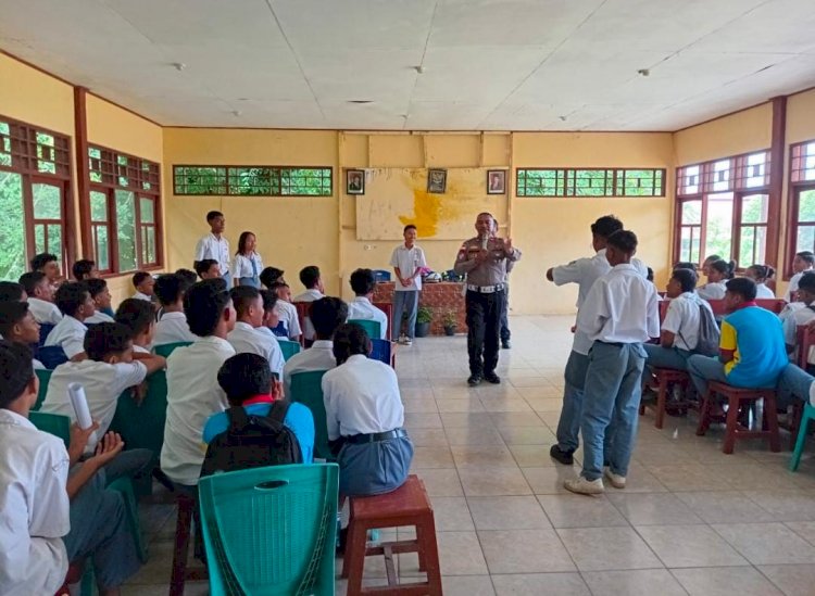 Aksi Jemput Bola Satlantas Polres Ende, Sambangi Siswa SMK Swasta Santo Vincentius Ndona Diajak Jadi Pelopor Keselamatan di Jalan