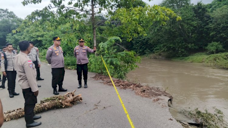 Respon Cepat Kapolres Ende Tinjau Lokasi Jalan Putus di Wewaria: Keselamatan Masyarakat Jadi Prioritas Utama