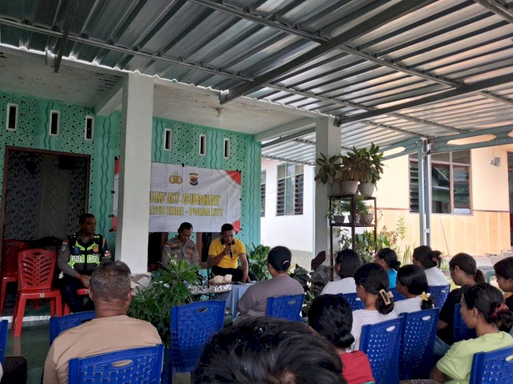 Dengar Langsung Keluhan Warga Paupire, Polres Ende Gelar Jumat Curhat di Pemukiman Warga