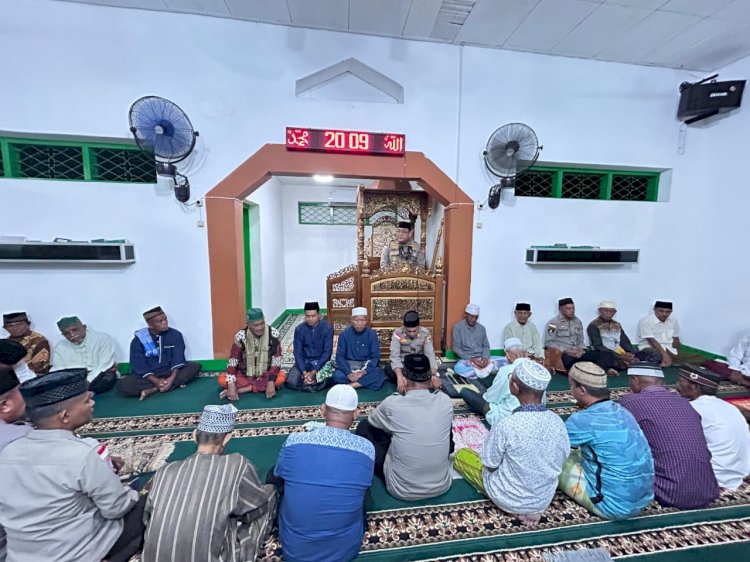 ​Pererat Silaturahmi di Bulan Suci: Kapolres Ende Gelar Safari Ramadhan di Masjid Jami Babul-Fath