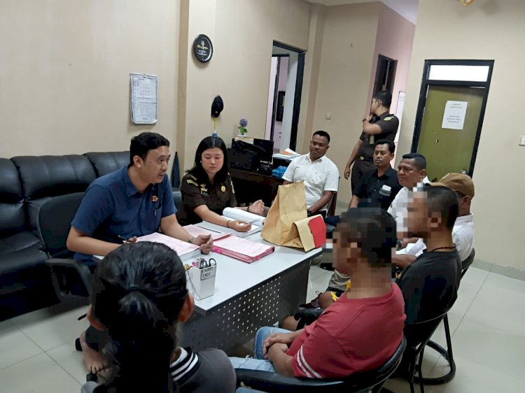 Satresnarkoba Polres Ende Polda NTT Limpahkan Tersangka Kasus Narkoba ke Kejaksaan: Berkas Dinyatakan Lengkap