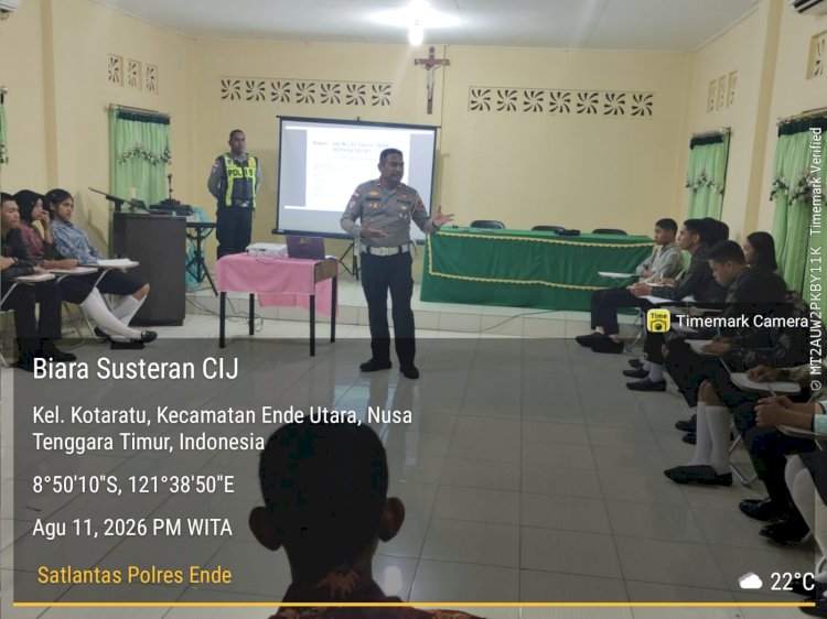 Tanamkan Karakter Tertib Lalu Lintas, Satlantas Polres Ende Polda NTT Gelar Police Goes to School Anggota Paskibraka 2026