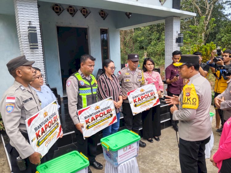 Tiga Personel Polres Ende Terima Bantuan Renovasi Rumah dari Kapolri dan Kapolda NTT