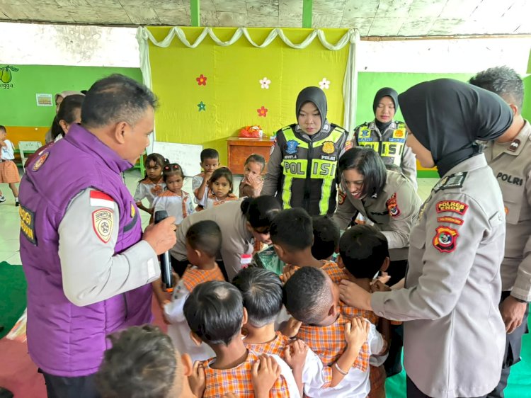 Kembalikan Keceriaan Anak TK, Polwan Polres Ende Polda NTT Hadirkan Trauma Healing dan Dongeng Ceria